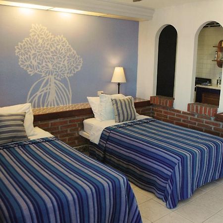 Suitel 522 Eco Hostel Mazatlán Szoba fotó
